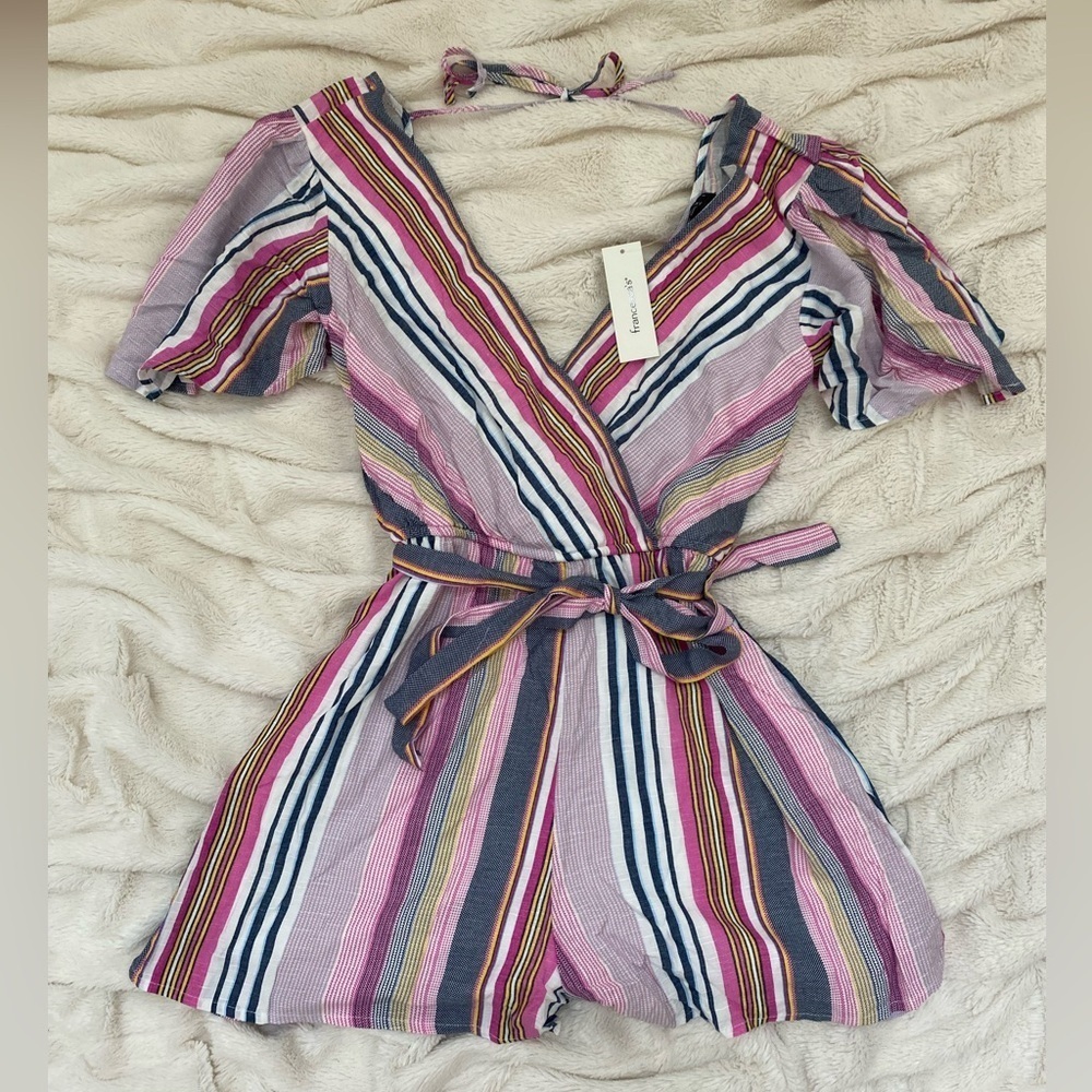 NWT TRIXXI Short Sleeve Surplice Neckline Romper v-neck wrap jumpsuit‎